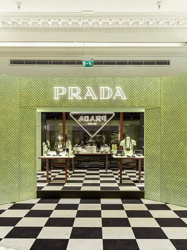 Prada Enchanted: new pop-up stores